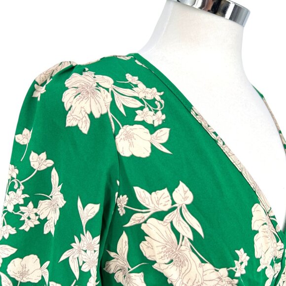 Sienna Sky Floral Wrap V-Neck Blouse Green Biege Size Small - Picture 3 of 10